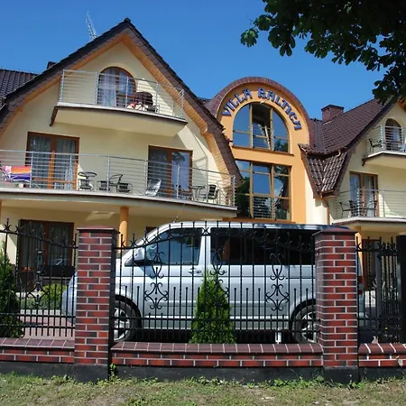 Baltica فندق مبيت وإفطار روفي