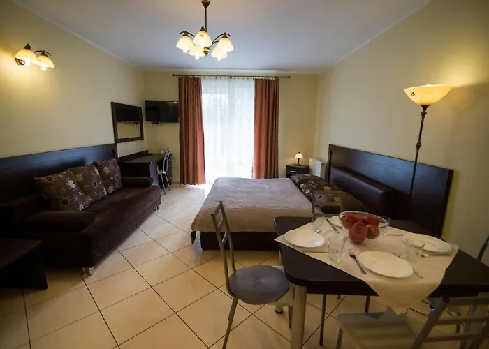 Baltica Nocleg ze śniadaniem 3*