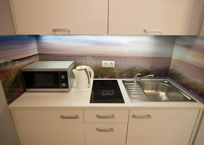 Baltica Nocleg ze śniadaniem 3*