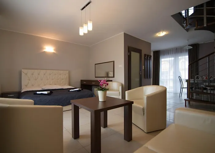 Baltica Nocleg ze śniadaniem 3*